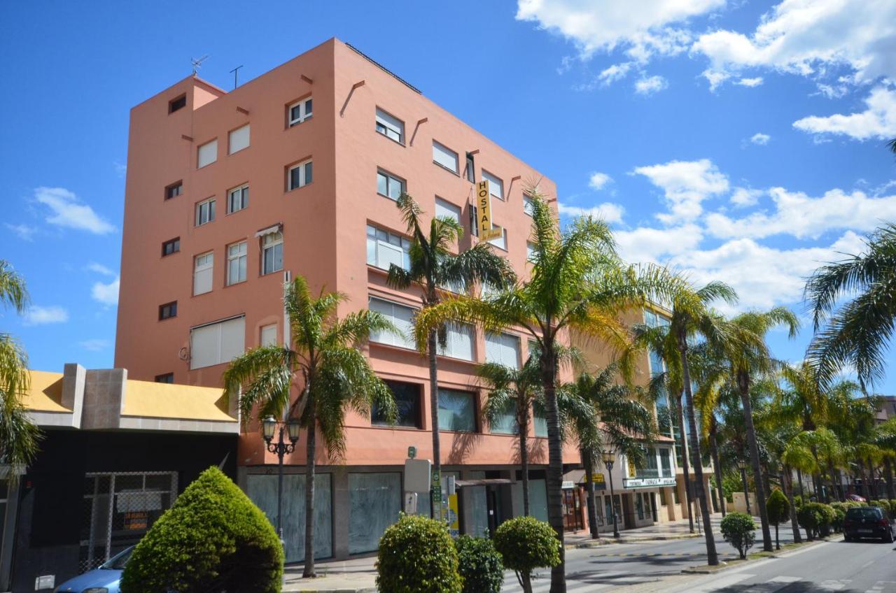 La Palmera 2*